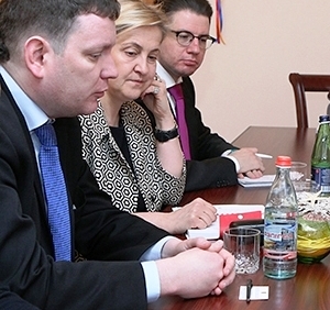 RSC BRIEFS VISITING LATVIAN AND UK PARLIAMENTARY DELEGATIONS